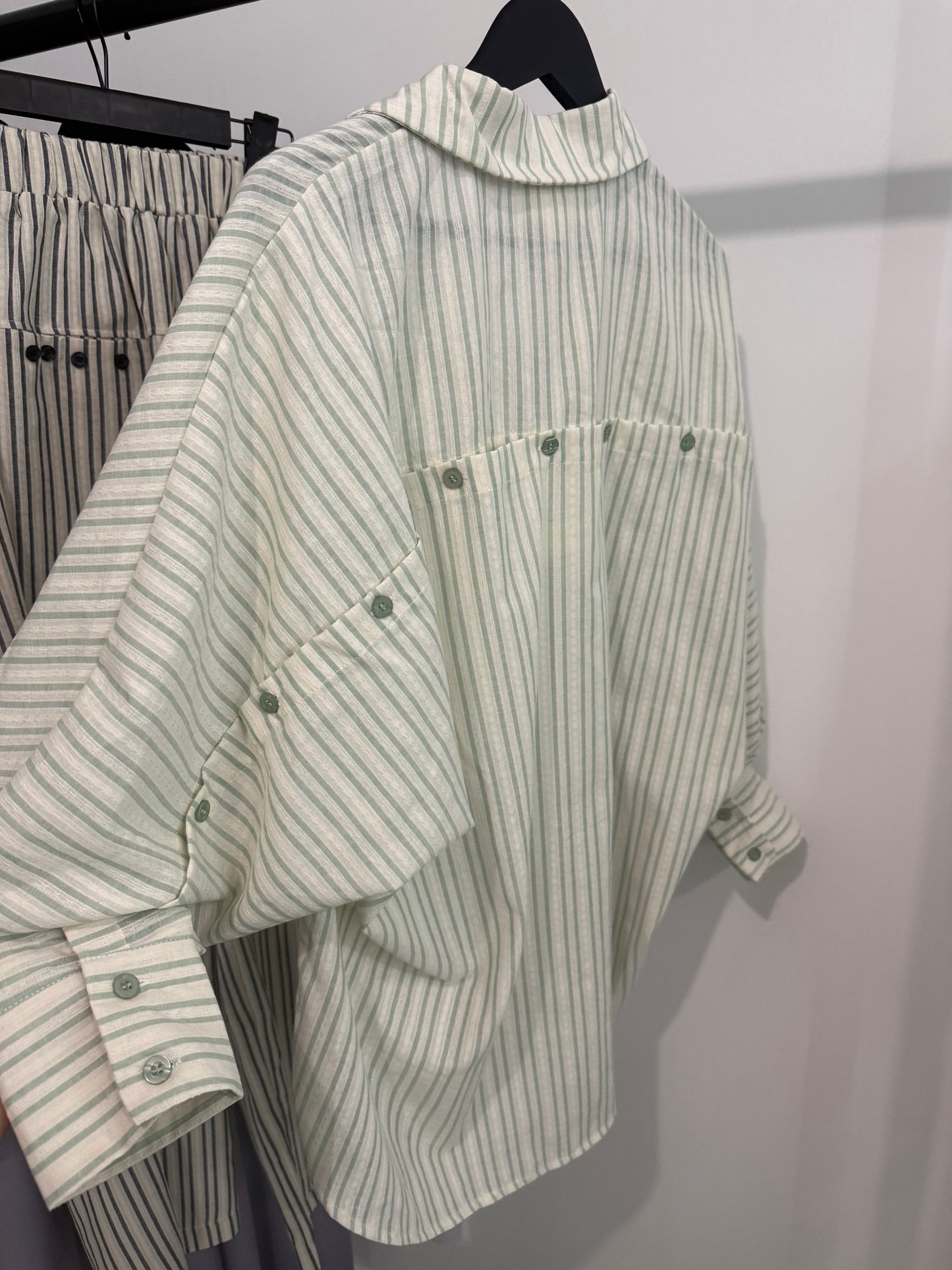 ENSEMBLE CHEMISE RAYÉ BOUTON