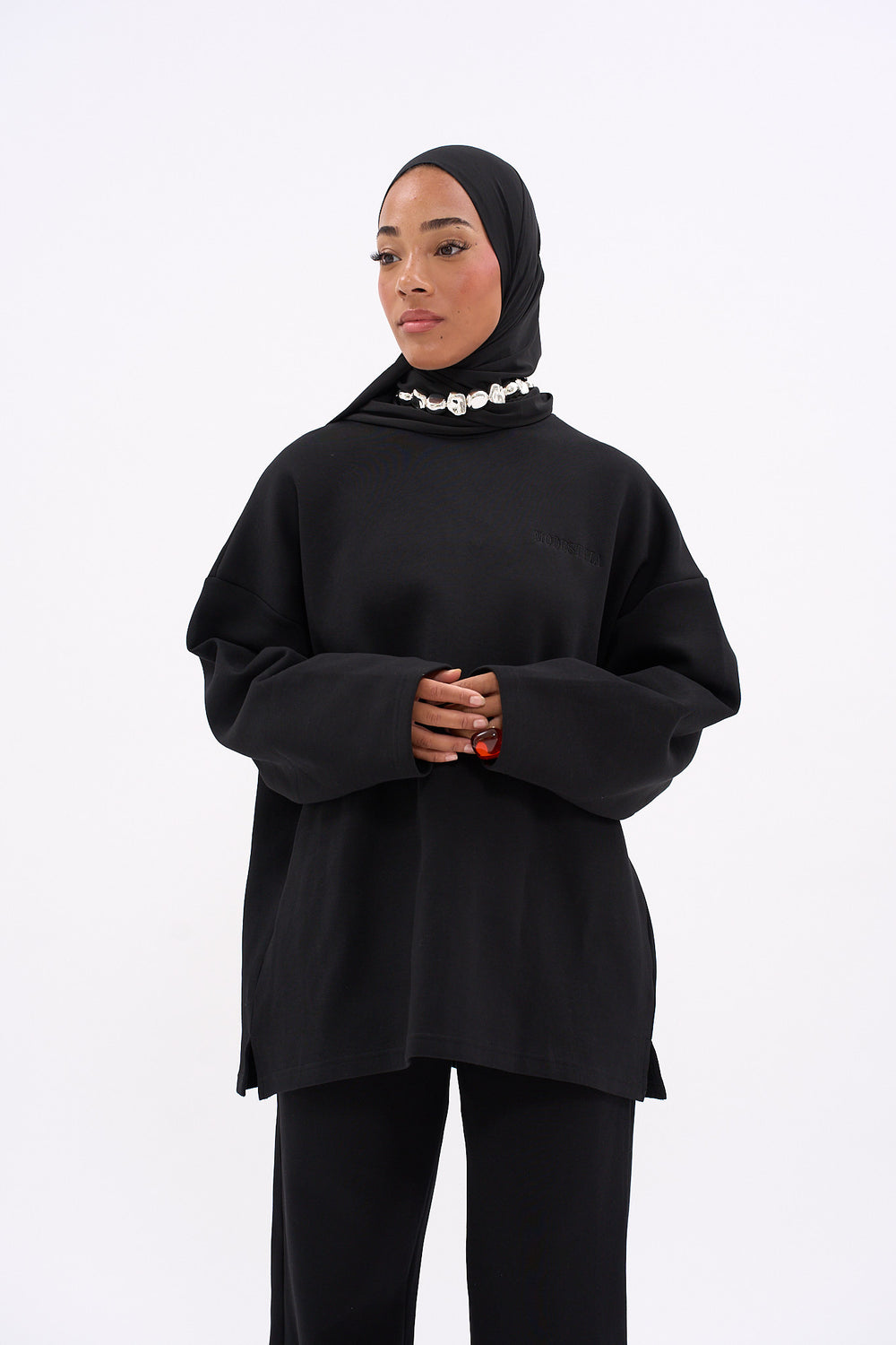 ENSEMBLE CASUAL SWEAT [BLACK]