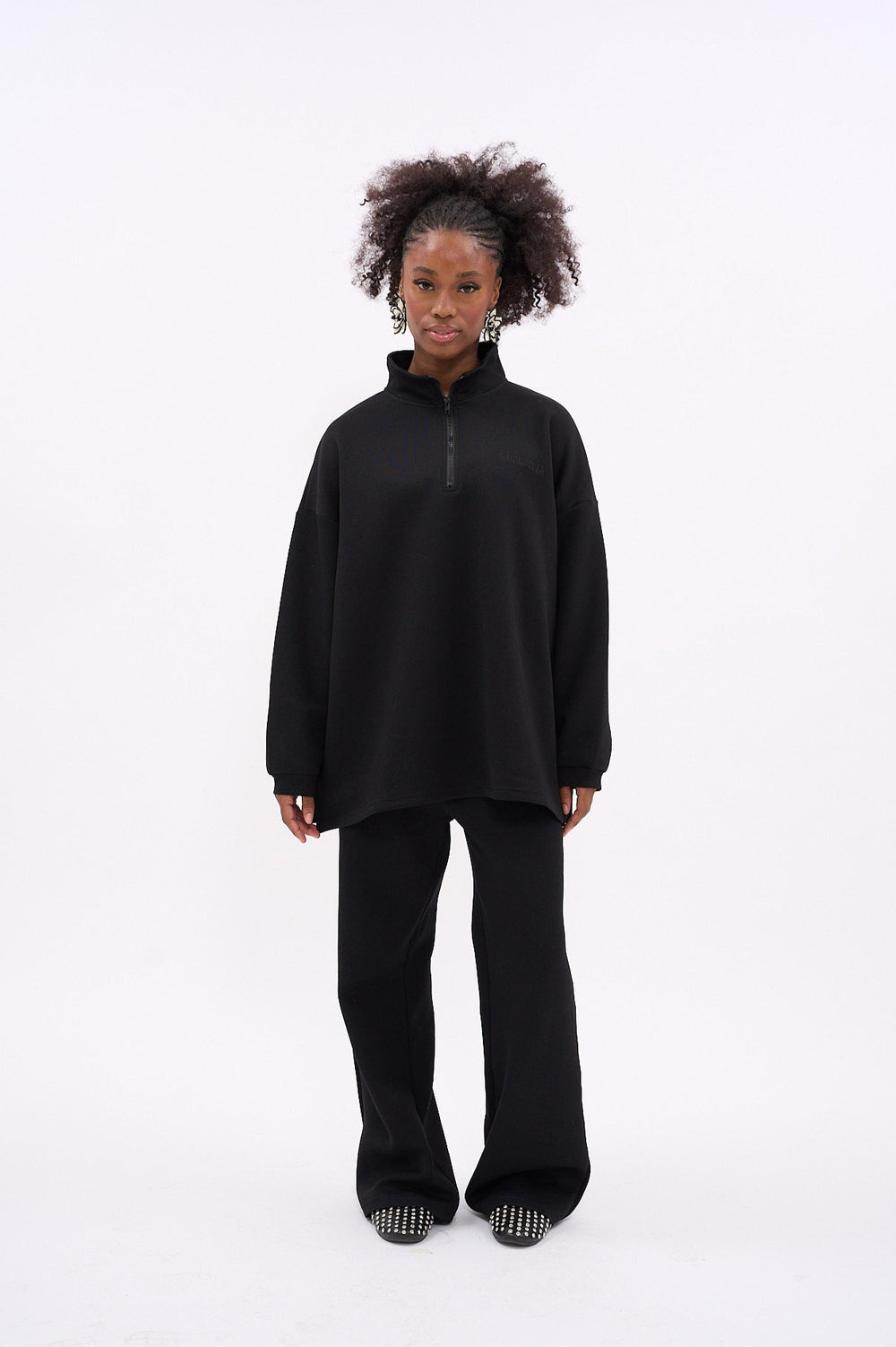 ENSEMBLE CASUAL ZIP [BLACK]