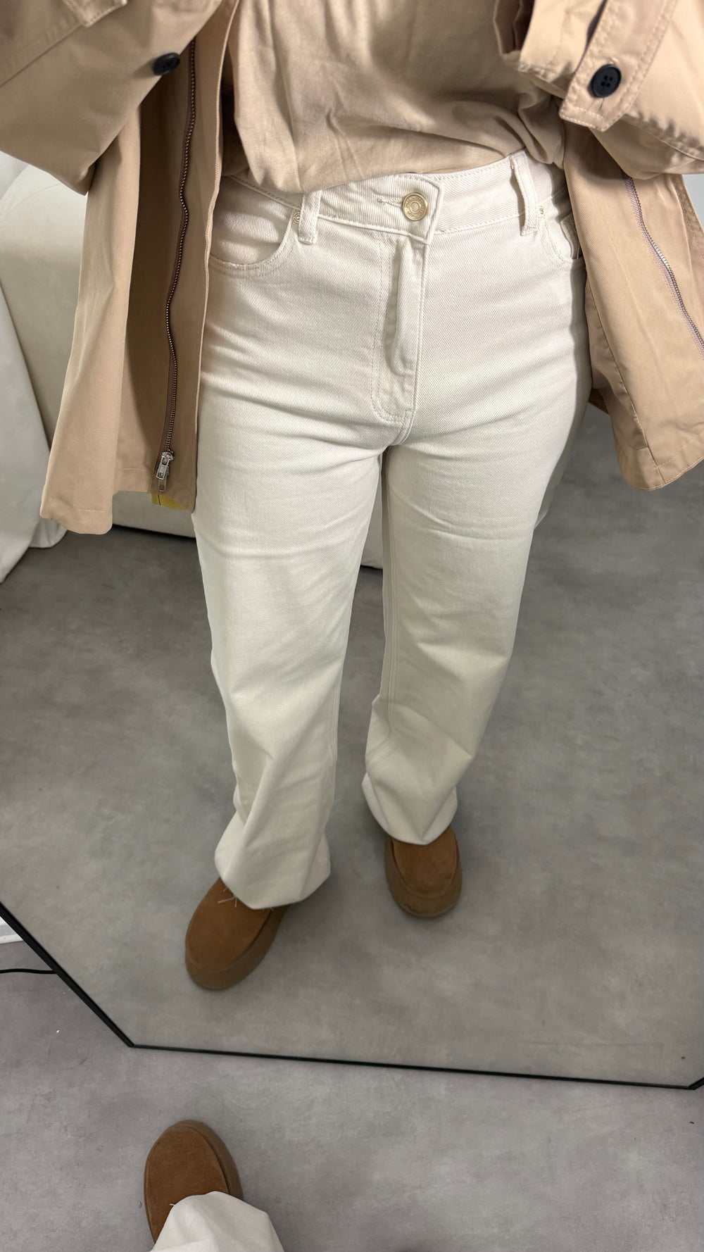 JEAN BEIGE