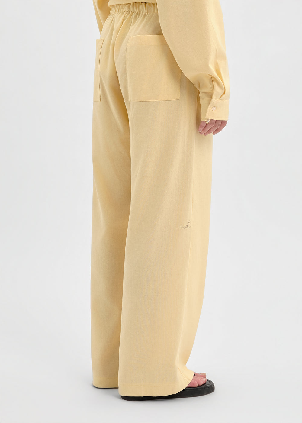 PANTALON LINEN JAUNE